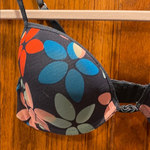 Blue Women’s Secret Bra -Size 34B - Picture 2 of 4